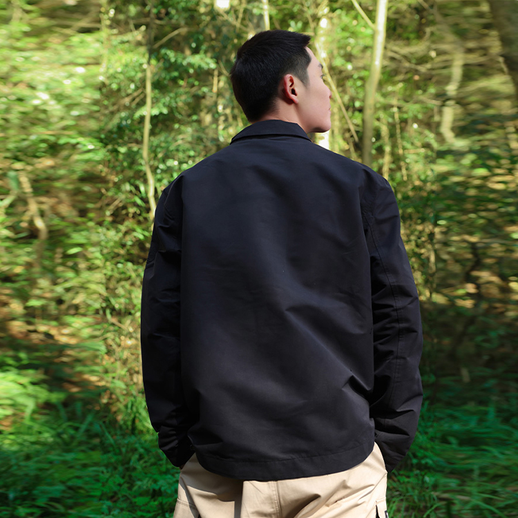 Sizing Chaqueta Negra Casual de Manga Larga Timberland SS22 A26ZZ-001