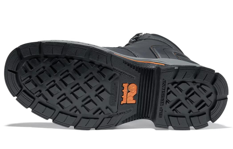 Shop Timberland Stockdale 'Tren Mode Sepatu Boot Kerja Mid-Top Hitam' 1064A001