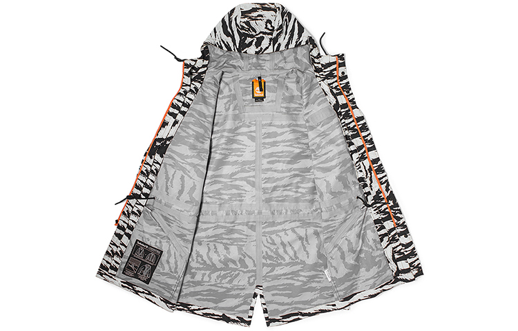 Lookbook Timberland 虎年限定防水迷彩連帽戶外外套 男女通用款 A5P6Z-CV4