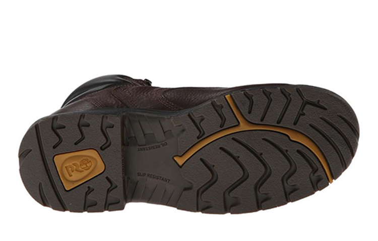 Shop Timberland 添柏嶺 Titan 輕便耐磨工作靴 棕色