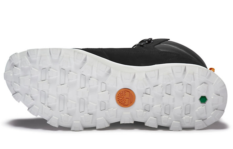 Shop Timberland Treeline Chukka ''Schwarz Weiß'' A28P9015