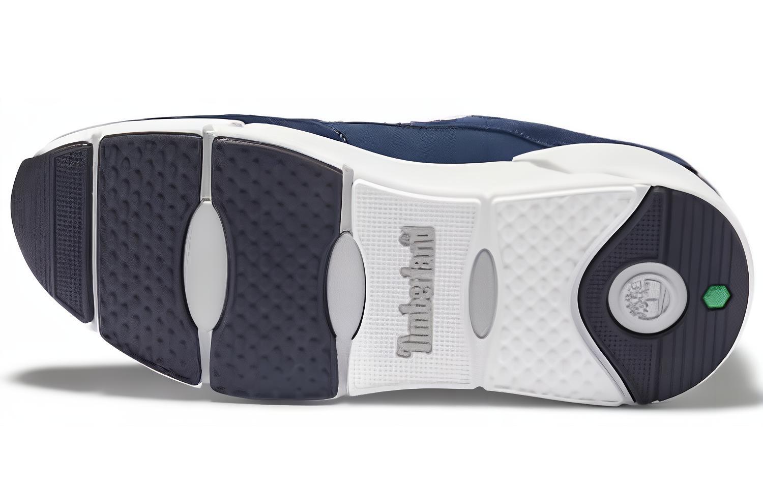 Shop ティンバーランド アーバン ムーブ (ネイビー) A2HZV019