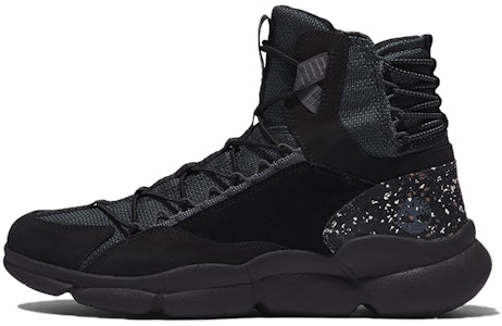 添柏岚Vibram靴子'黑色' A2M35001 Buy 添柏岚Vibram靴子'黑色' A2M35001