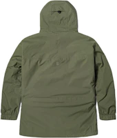 Lookbook Timberland 防水戶外連帽外套 卡塞爾綠 A6R9F-590