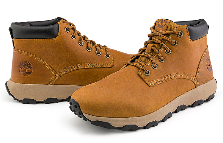 Purchase 添柏岚皮革休閒減震中幫戶外功能鞋男款小麥色