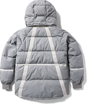 Timberland x Christopher Raeburn Future73 Puffer Jacket Grey Detachable Hood A6S7S-DZ8 Lookbook Timberland x Christopher Raeburn Future73 Puffer Jacket Grey Detachable Hood A6S7S-DZ8