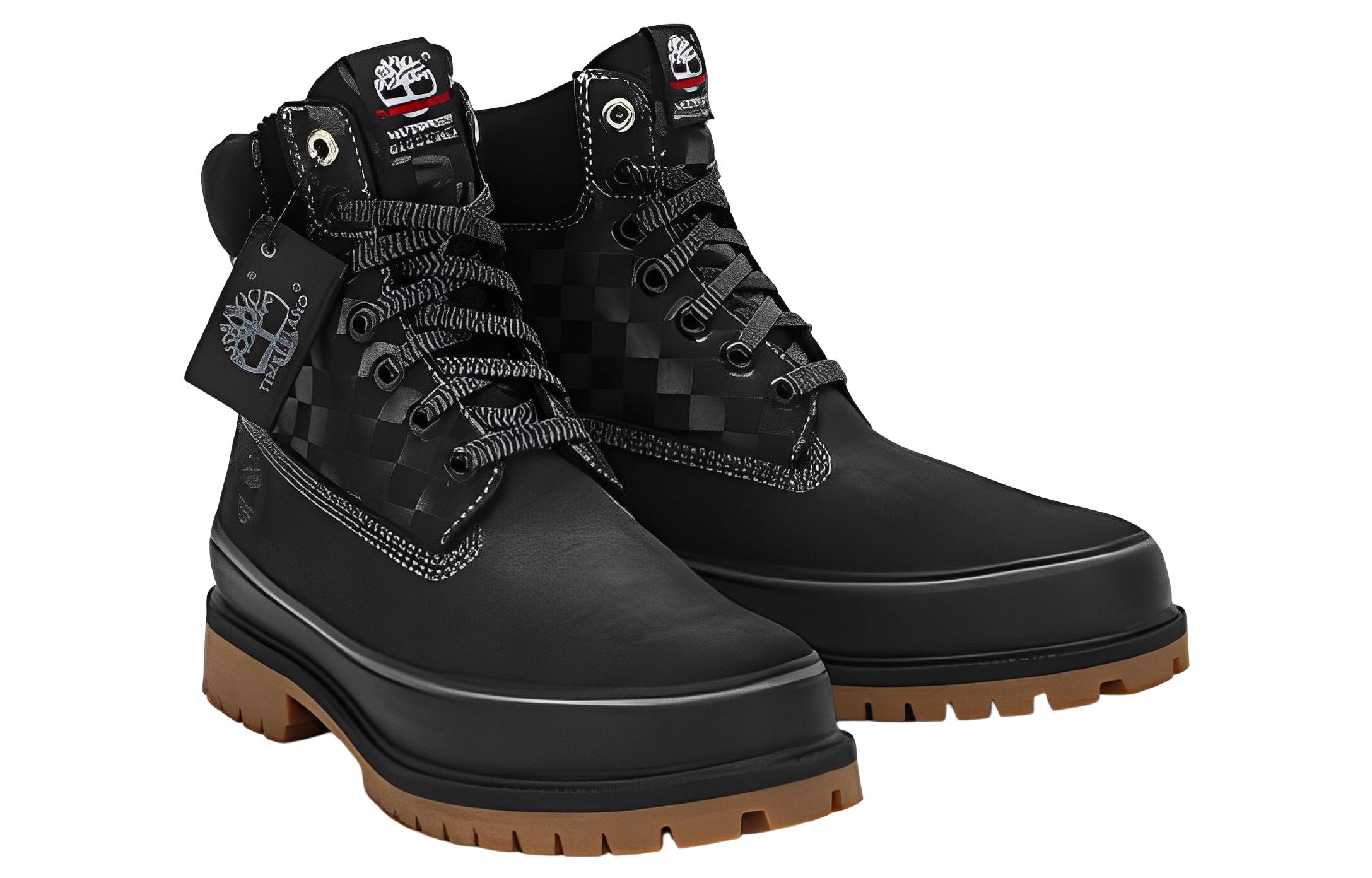 Shop Bota Outdoor de Corte Medio Timberland x Vans 'Negra' A6697W