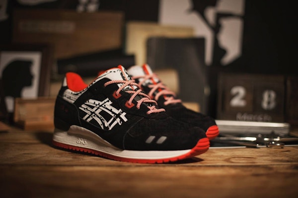 Titolo x ASICS Gel Lyte 3 'Papercut' H50VK-9001 Sizing Titolo x ASICS Gel Lyte 3 'Papercut' H50VK-9001