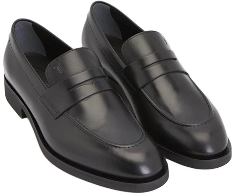 토즈 블랙 레더 로퍼 (Toju Beulraek Ledeo Lopeo) XXM41K0GB30D90B999 Lookbook 토즈 블랙 레더 로퍼 (Toju Beulraek Ledeo Lopeo) XXM41K0GB30D90B999