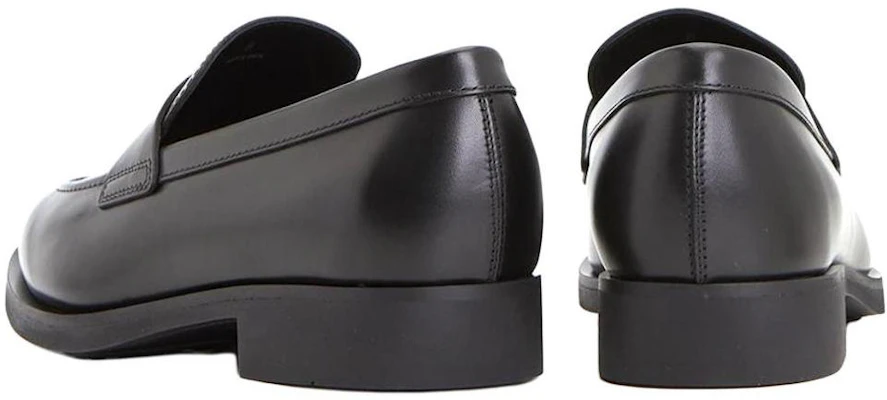 토즈 블랙 레더 로퍼 (Toju Beulraek Ledeo Lopeo) XXM41K0GB30D90B999 Purchase 토즈 블랙 레더 로퍼 (Toju Beulraek Ledeo Lopeo) XXM41K0GB30D90B999