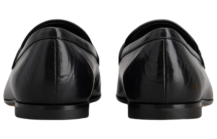 Lookbook 토즈 블랙 레더 슬립온 로퍼 XXM38K0FX20NF5B999