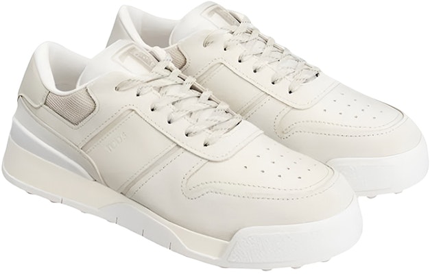 トッズ スエードスニーカー (ホワイト) XXM51K0GH50CLTBIG4 Lookbook トッズ スエードスニーカー (ホワイト) XXM51K0GH50CLTBIG4