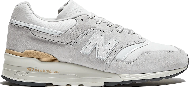 new-balance-997-todd-snyder-chalk-stripe
