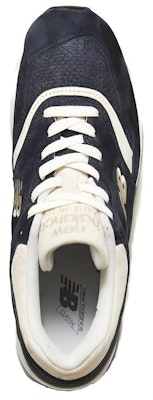 Todd Snyder x New Balance 997 Buatan USA 'Triborough - Abu Tua' M997TS5 Lookbook Todd Snyder x New Balance 997 Buatan USA 'Triborough - Abu Tua' M997TS5