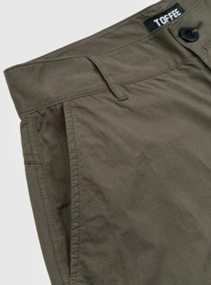 TOFFEE Back Pocket Cargo Bermuda Shorts (Khaki Brown) T6S-BPCBPT50 Shop TOFFEE Back Pocket Cargo Bermuda Shorts (Khaki Brown) T6S-BPCBPT50