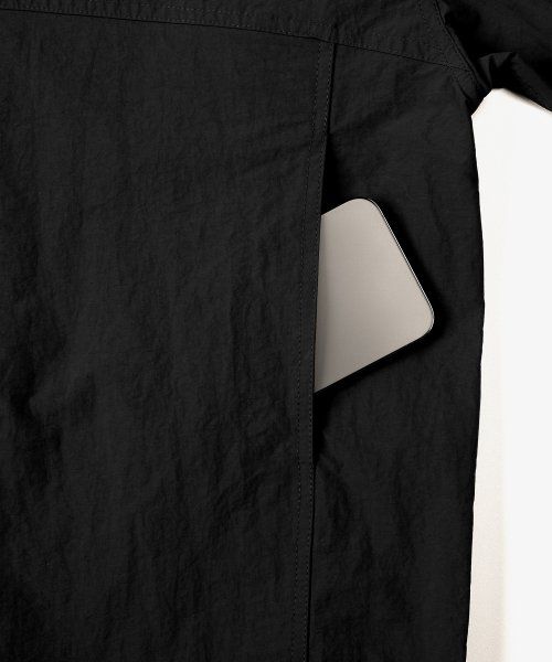 Details for TOFFEE Lightweight Windbreaker Jacket (Black) TS3-LWJP405BK