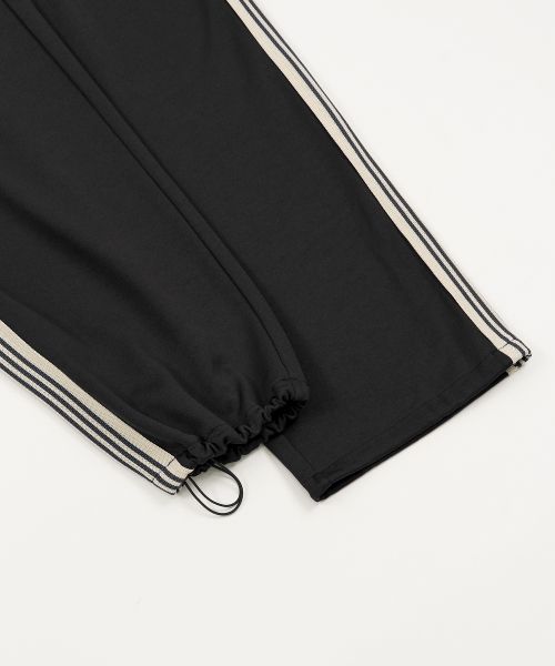 Sizing Toffee Side Line Track Pants (Black) T5F-SLTPT210BK