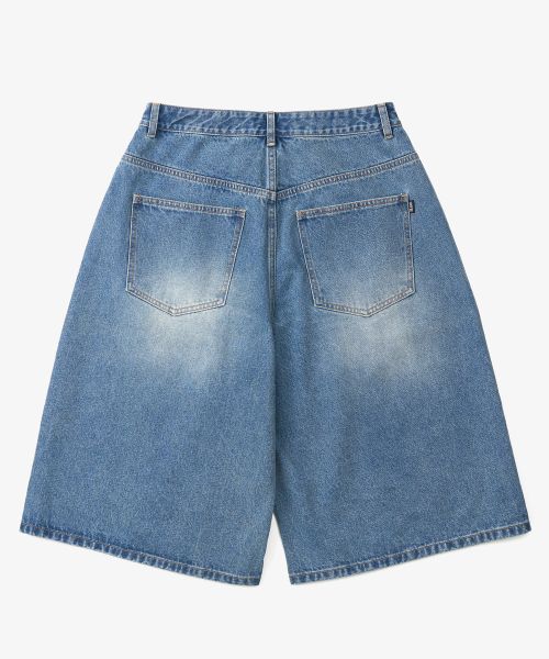 Lookbook TOFFEE Washed Bermuda Denim Pants (Blue) T4S-WBDPT227BL