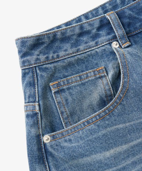 Shop TOFFEE Washed Bermuda Denim Pants (Blue) T4S-WBDPT227BL