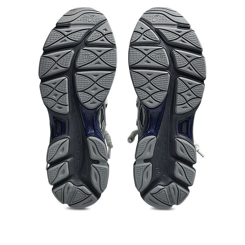 Purchase TOGA x ASICS ゲルキュムラス 16 TG ''グレー ブラック ピュアシルバー'' 1203A838-020