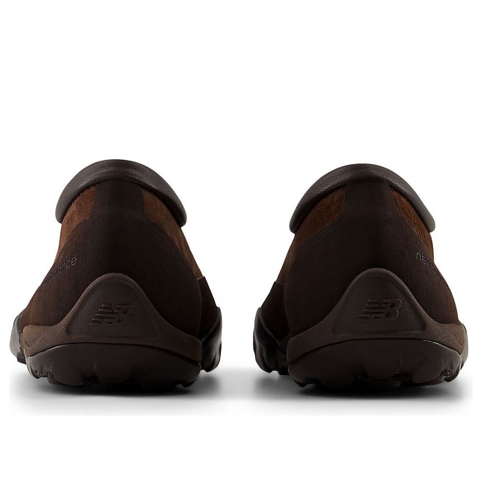 Shop Tokyo Design Studio x 뉴발란스 MT10T ''펌퍼니켈'' MT10T7OV