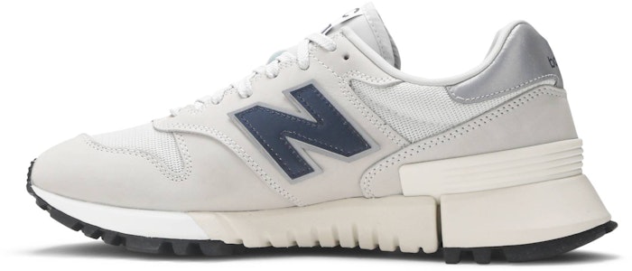 Tokyo Design Studio x New Balance R_C1300TH 'Niebla de Verano' MS1300TH Lookbook Tokyo Design Studio x New Balance R_C1300TH 'Niebla de Verano' MS1300TH