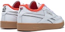 Shop Tom & Jerry x Reebok Club C Revenge 'Droopy' Lelaki Kasual Sneakers H05220