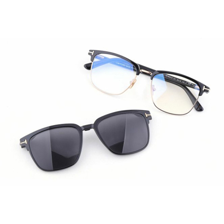 Order トムフォード 調節可能処方用 メタルフレーム 黒 ユニセックス 四角形眼鏡 TF5683B-001