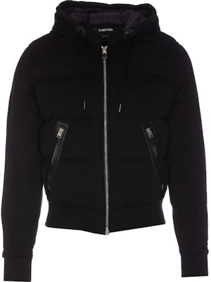 TOM FORD Jaket Hoodie Zip Hitam Warna Solid KDY003YMV017F23LB999 Buy TOM FORD Jaket Hoodie Zip Hitam Warna Solid KDY003YMV017F23LB999
