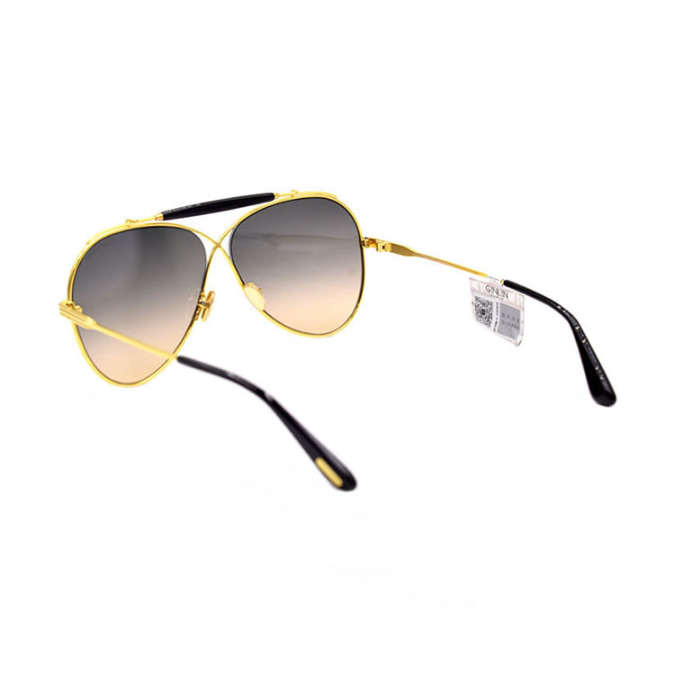 Tom Ford TF Sparkling Modern Holiday Pilot Sunglasses for Men. TF818 30B 圖 5