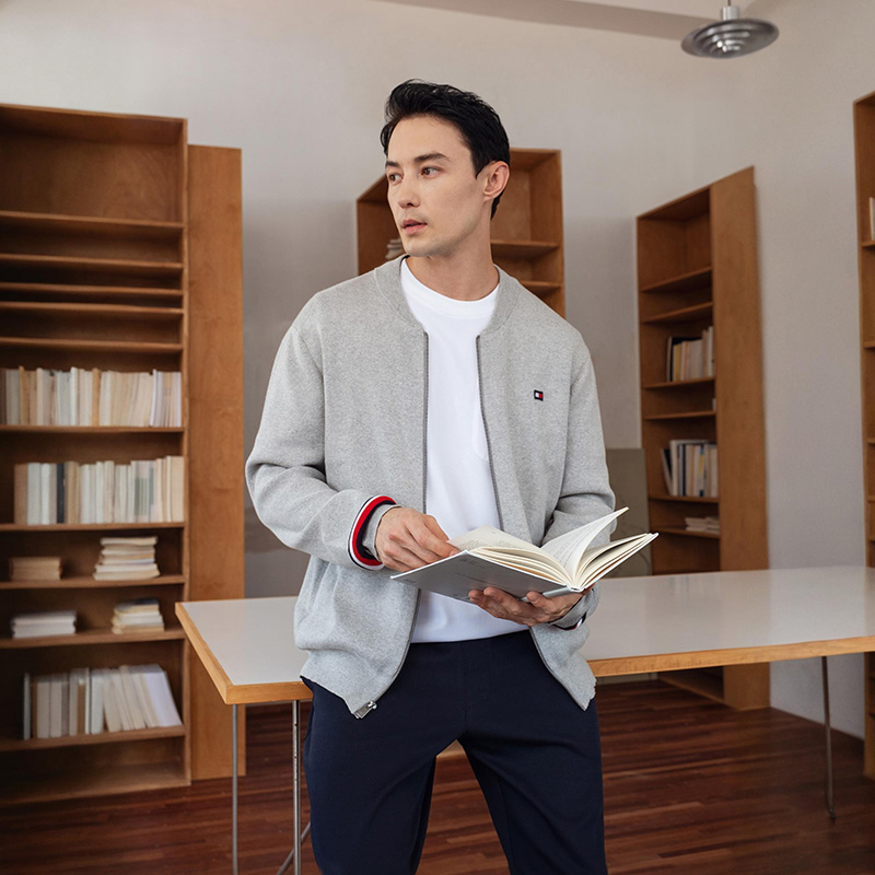 Details for Tommy Hilfiger 棒球領拼色袖口針織開襟外套 78J4973