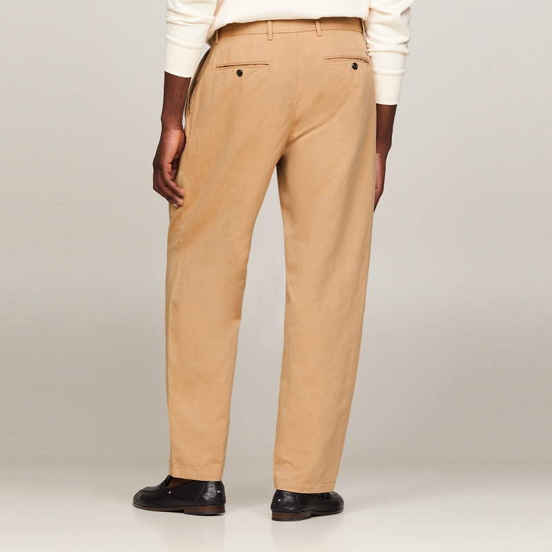 Purchase Tommy Hilfiger 经典标志修身休闲麻棉混纺裤. MW0MW34496