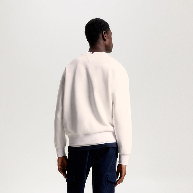 Details for 汤米希尔费格刺绣宽松版抓绒圆领卫衣 MW0MW32726