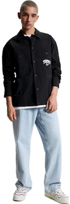 Chaqueta Camisa Tommy Hilfiger Loose Fit con Botones a Presión y Estampado Logo. DM0DM17240 Lookbook Chaqueta Camisa Tommy Hilfiger Loose Fit con Botones a Presión y Estampado Logo. DM0DM17240