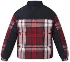 Lookbook Tommy Hilfiger Navy Plaid Puffer Jacket with Stand Collar. MW0MW33432