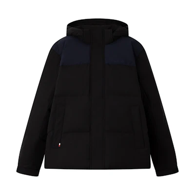 Tommy Hilfiger Self-Heating Waterproof Down Jacket with 90% Down Fill. MW0MW38753