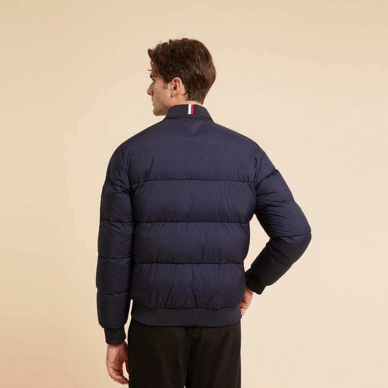 Purchase 타미 힐피거 심플 웜 슬림핏 봄버 야구 재킷. XM0XM02540