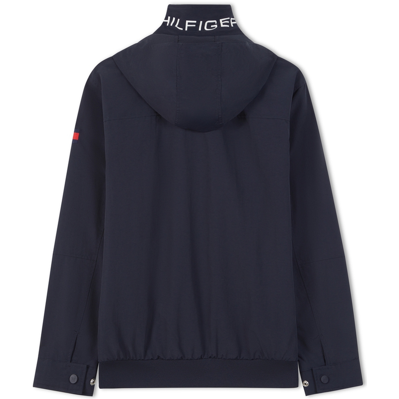 Lookbook Tommy Hilfiger 防水輕量可收納軟殼夾克 海軍藍。 78J8340