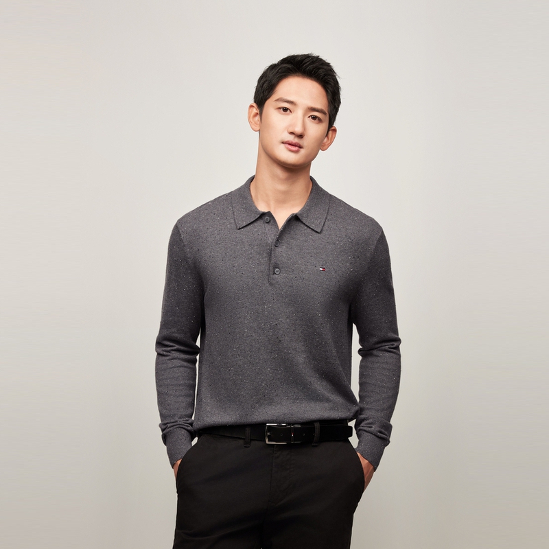 Shop 汤米希尔费格羊毛混纺刺绣标志翻领毛衣 MW0MW36519