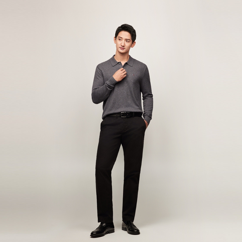 Details for 汤米希尔费格羊毛混纺刺绣标志翻领毛衣 MW0MW36519