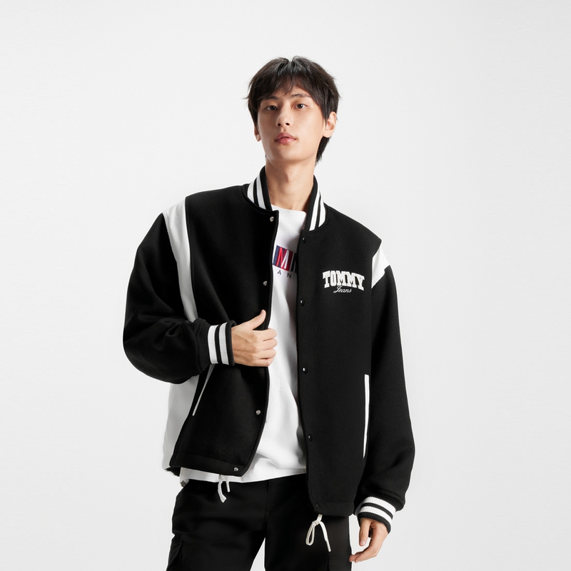 Shop Tommy Hilfiger 美國色塊羊毛混紡棒球外套 DM0DM17223-BDS