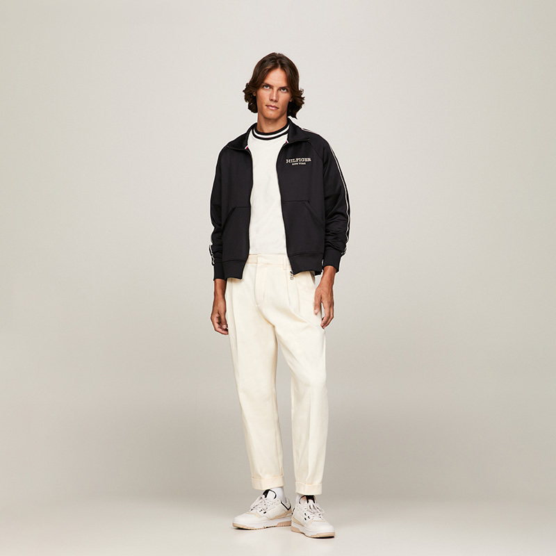 Details for Tommy Hilfiger 黑色刺繡拉鍊運動夾克毛衣 MW0MW33716