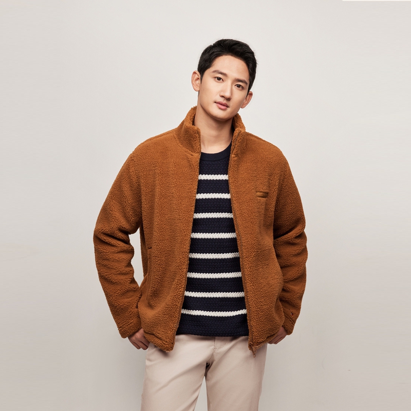Shop Tommy Hilfiger 棕色羊毛拉鍊外套 - 休閒保暖毛衣 MW0MW37228