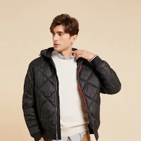 Sizing Tommy Hilfiger Colorblock Quilted Hooded Jacket for Men - Slim Fit, Warm Outerwear. 78J9385