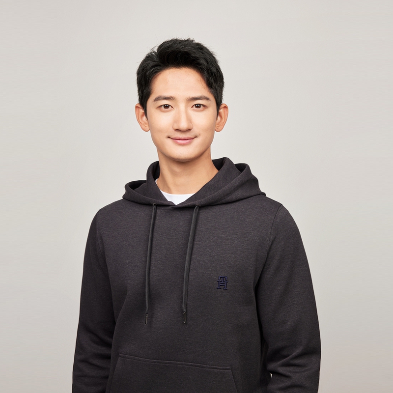 Sizing Tommy Hilfiger 刺繡針織連帽休閒純色長袖上衣 MW0MW33646