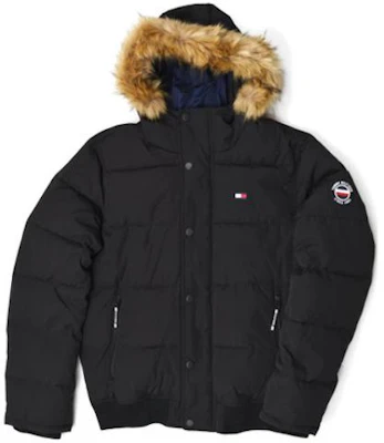 汤米希尔费格尔FW22黑色标志刺绣连帽夹克 159AP863BLACKS Order 汤米希尔费格尔FW22黑色标志刺绣连帽夹克 159AP863BLACKS