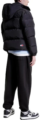 Tommy Hilfiger FW22 黑色經典標誌連帽外套 DM0DM15445BDS Shop Tommy Hilfiger FW22 黑色經典標誌連帽外套 DM0DM15445BDS