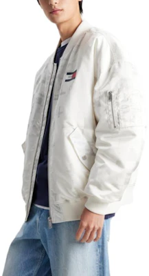 汤米希尔费格 FW23 男女宽松版白色长袖羽绒夹克 DM0DM17297 Details for 汤米希尔费格 FW23 男女宽松版白色长袖羽绒夹克 DM0DM17297