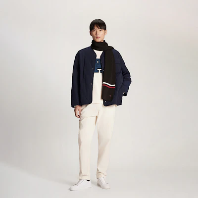 Tommy Hilfiger 輕量V領絎縫墊料外套 MW0MW33420 3