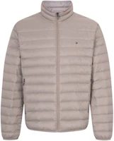 Tommy Hilfiger Lightweight Red White Blue Down Quilted Jacket for Men. MW0MW28065 Tommy Hilfiger Lightweight Red White Blue Down Quilted Jacket for Men. MW0MW28065